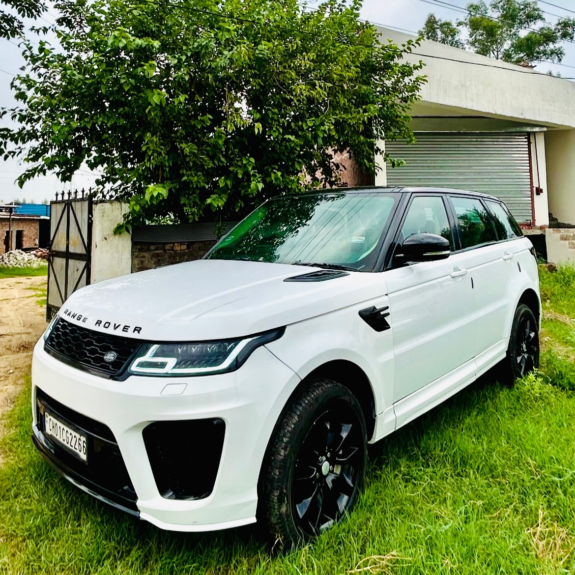 Luxury luxury car image